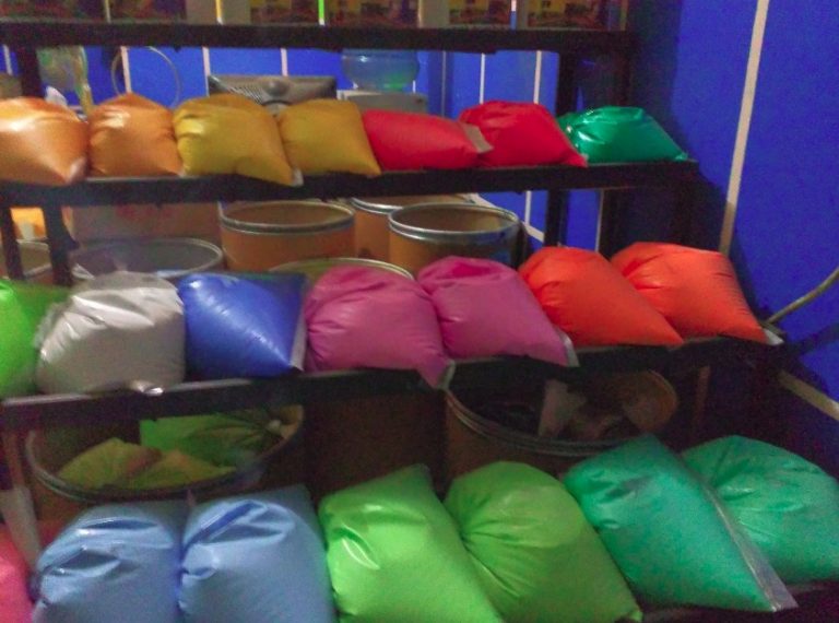 Harga Cat Akrilik Warna Lengkap Untuk Kayu, Dll Juli 2021